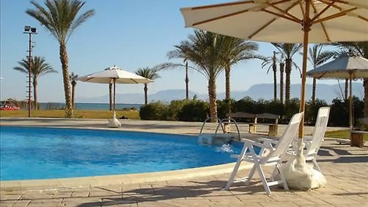 الفندق الوادى أكوا بارك - العين السخنة